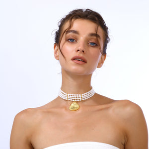 sea pearl choker with gold seashell pendant